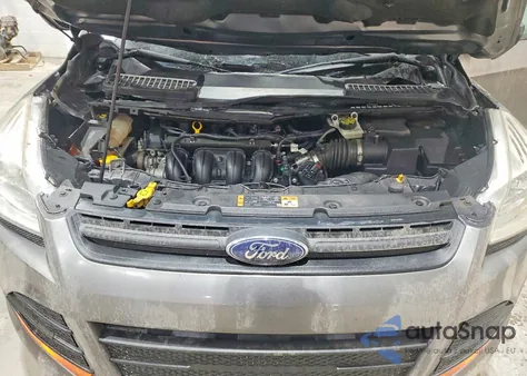 2014 Ford Escape S z USA, uszkodzony, nr VIN 1FMCU0F72EUB25499